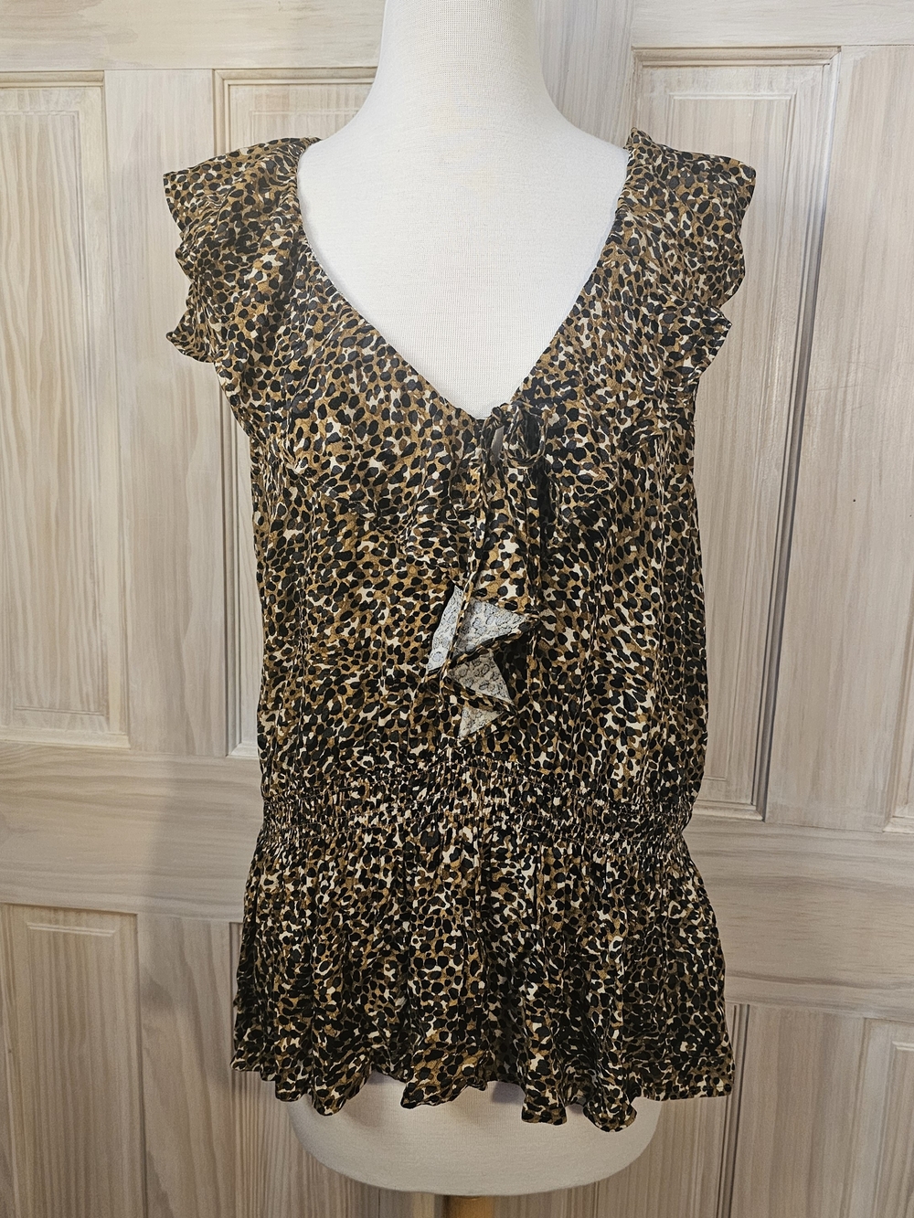 Old Navy Leopard Print Sleeveless Top in Brown and Black In Size XL